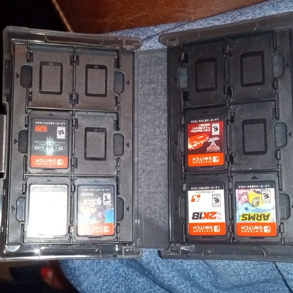 2 Game Switch Nintendo - Picture 1 of 2
